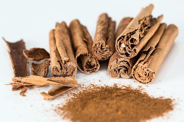 9 Surprisingly Powerful Health Benefits of Cinnamon